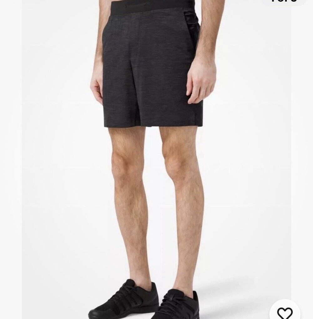 Lululemon Shorts Mens Large THE Short Linerless 7" black Active Performance EUC